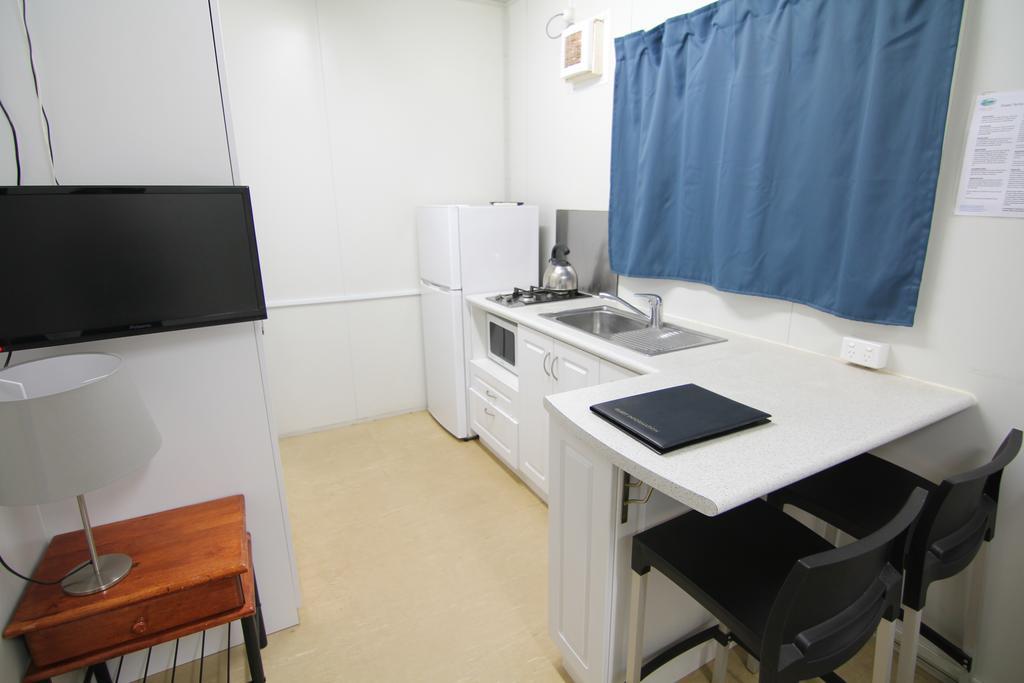 Coral Coast Tourist Park Hotel คาร์นาร์วอน ภายนอก รูปภาพ